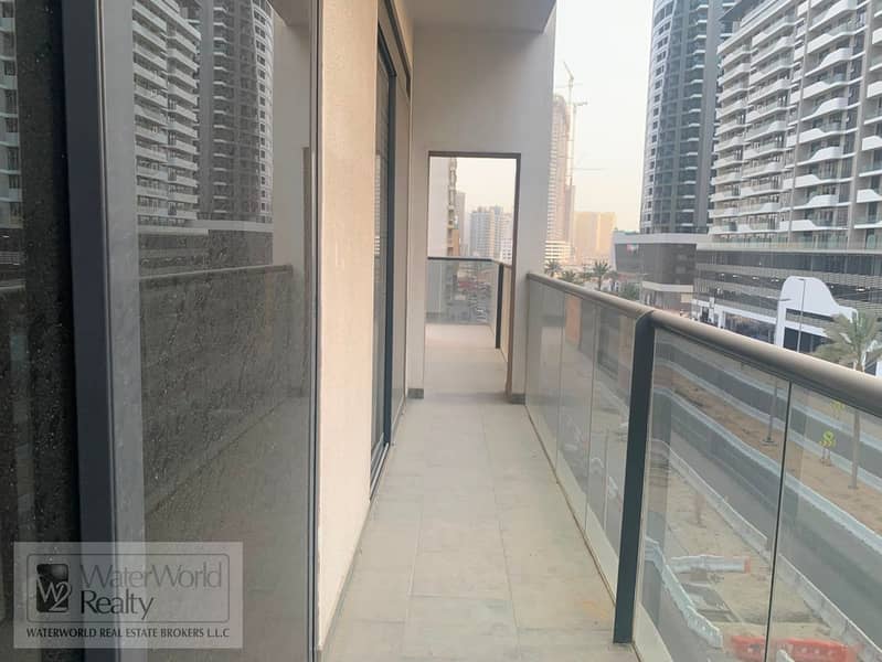 14 balcony (2). jpeg