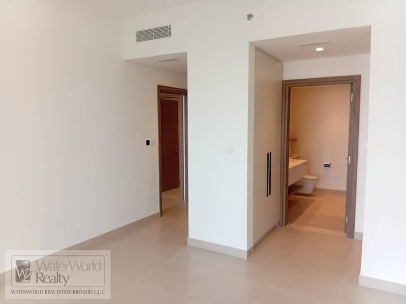 5 room (2). jpeg