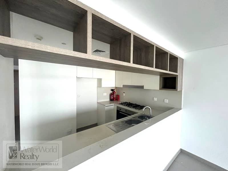 11 dinning kitchen (1). jpeg