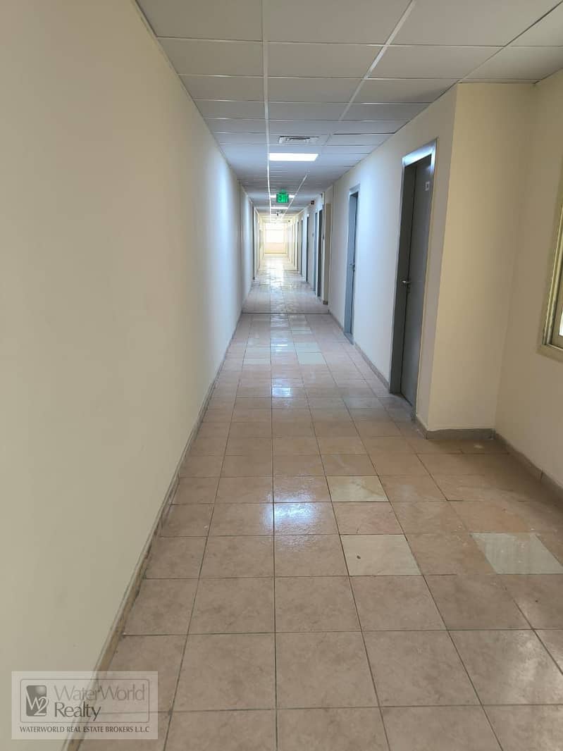 5 10934422-98e4-4faa-b5d6-525139187841. jpg