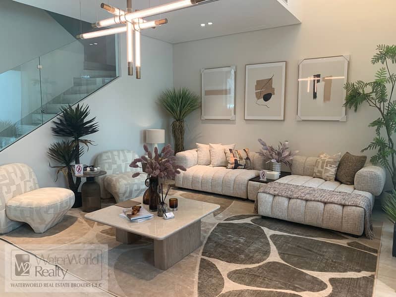 3 sale-4br-townhouse-jvc (25). jpg