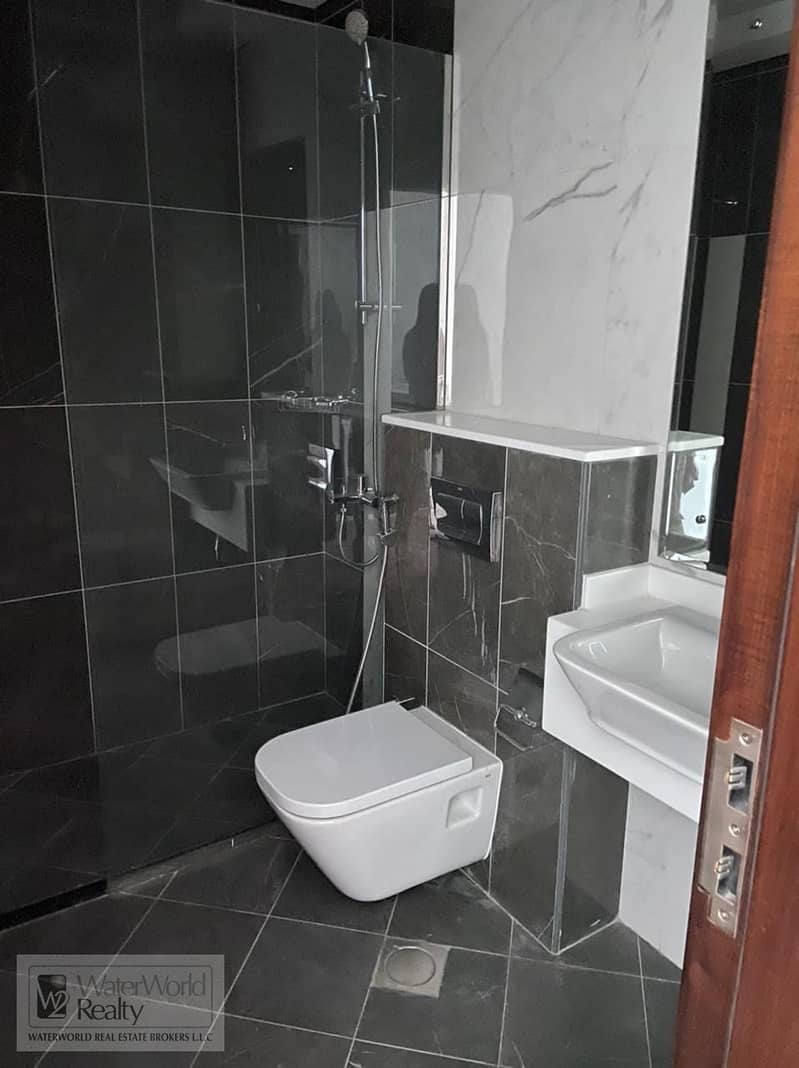 11 GUEST BATH 2. jpeg