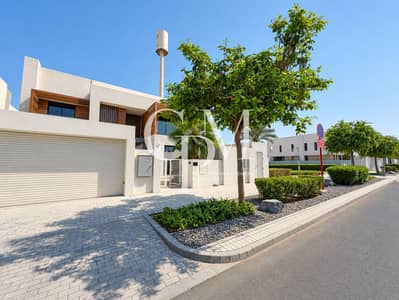 5 Slaapkamers Villa te Koop in Saadiyat Island, Abu Dhabi - 0fcaa0a3-444c-49e5-b845-bfe892ed9dac. png
