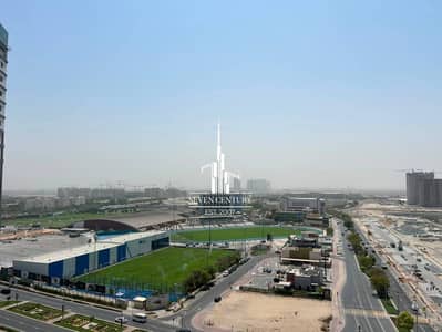 2 Bedroom Flat for Rent in Dubai Sports City, Dubai - Spacious 2BR | Unfurnished | Prime Location