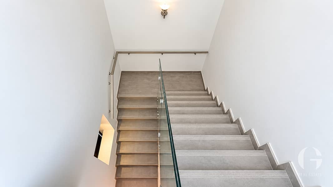 9 Image 9