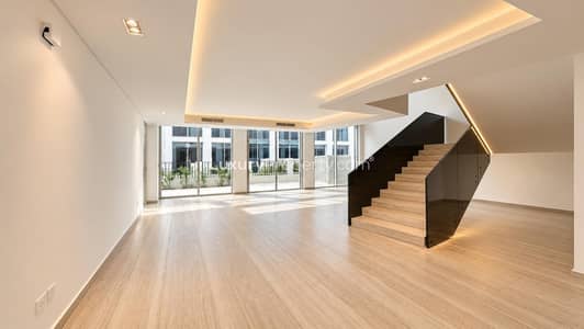 4 Bedroom Villa for Rent in Al Barari, Dubai - Luxury Villa | Brand New | Unfurnished