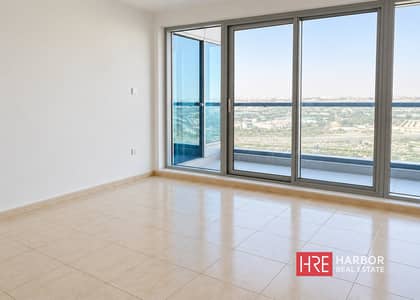 2 Bedroom Apartment for Rent in Dubai Land Residence Complex (DLRC), Dubai - Al Ain Road Views | Spacious | Up to 6 Cheques