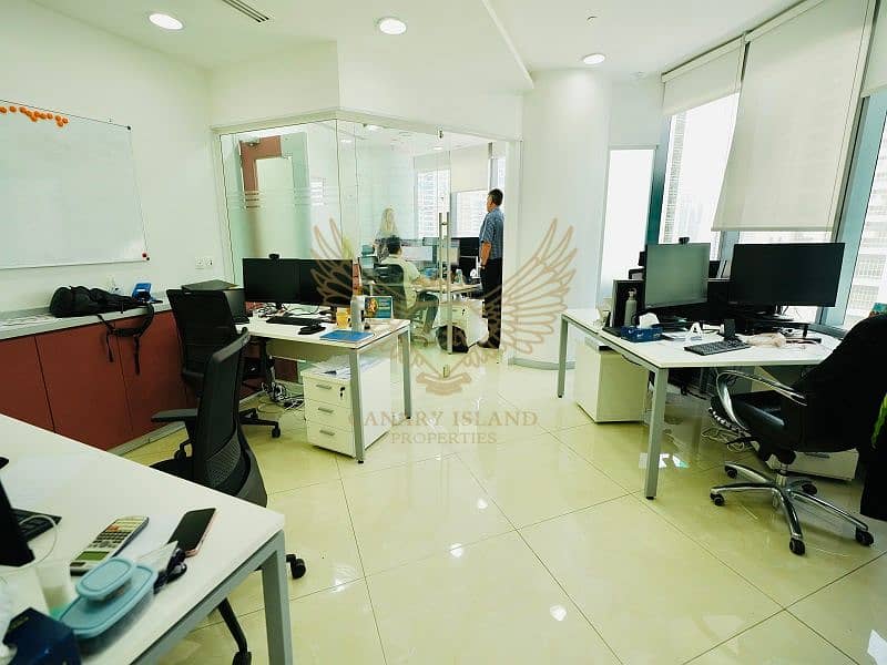 16 DIL00161. jpg