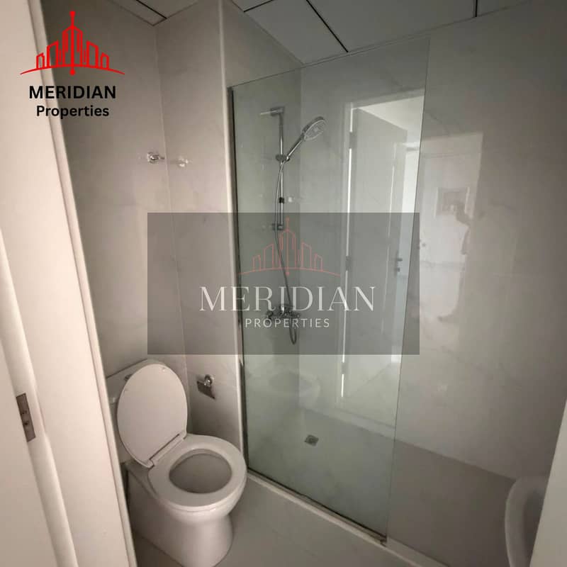 10 MERIDIAN (9). png