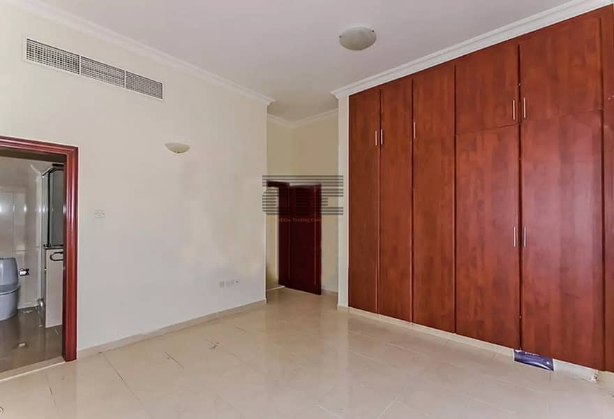 SPACIOUS 5 BR VILLA IN BARSHA 1 SPACIOUS 5 BR VILLA IN BARSHA 1