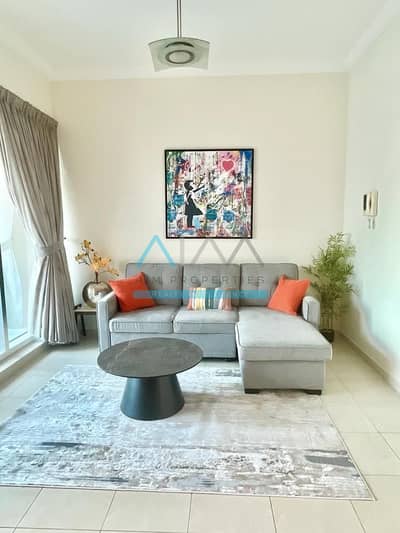 1 Bedroom Apartment for Rent in Business Bay, Dubai - living room. jpg 1 Bedroom Apartment for Rent in Business Bay, Dubai - living room. jpg