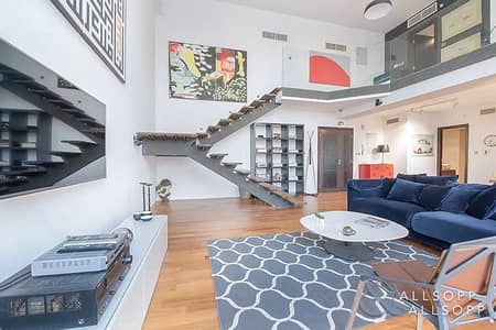 1 Bedroom Duplex | Upgraded | Marina Views 1 Bedroom Duplex | Upgraded | Marina Views