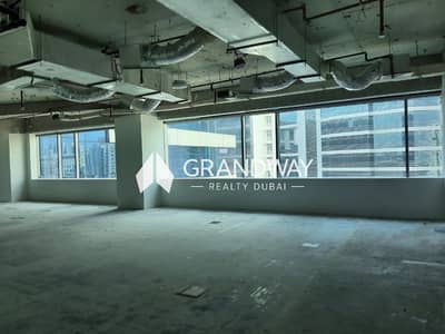 Office for Rent in Deira, Dubai - Spacious Office I Included Dewa Chiller I Vacant — photo 1