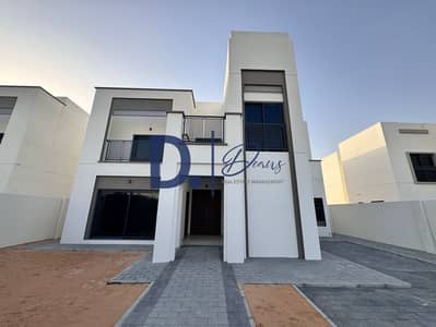 5 Slaapkamers Villa te Koop in Al Shamkha, Abu Dhabi - WhatsApp Image 2026-04-13 at 12.49. 43 PM (3). jpeg 5 Slaapkamers Villa te Koop in Al Shamkha, Abu Dhabi - WhatsApp Image 2026-04-13 at 12.49. 43 PM (3). jpeg