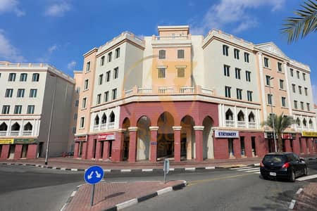 محل تجاري  للبيع في المدينة العالمية، دبي - محل تجاري في Z-04،حي انجلترا،المدينة العالمية 509135 درهم - 16426479