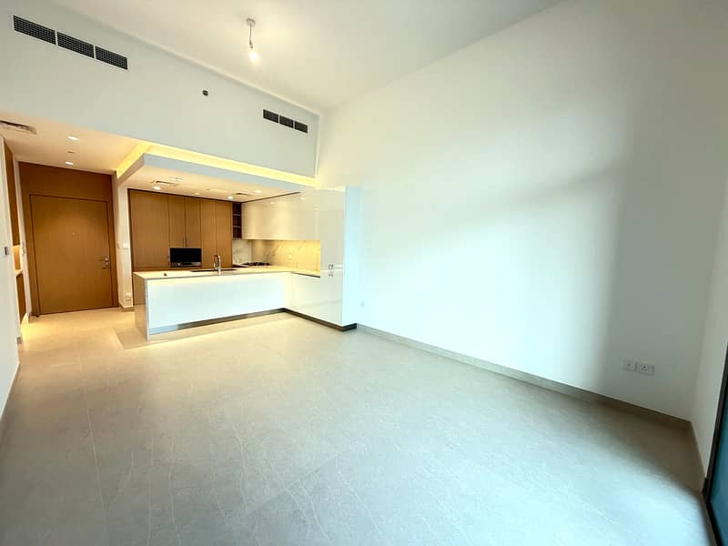 4 property_photo_02. jpg