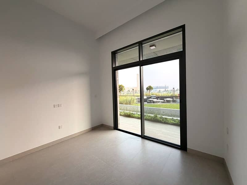 7 property_photo_02. jpg
