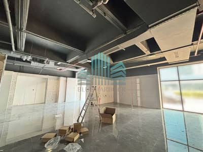 Shop for Rent in Al Wasl, Dubai - Gemini_Generated_Image_f1rac1f1rac1f1ra. jpeg