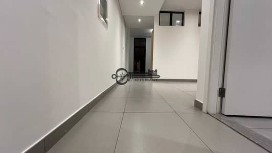 穆瓦利赫商业区， 夏尔迦 单身公寓待租 - 1000069167. jpg