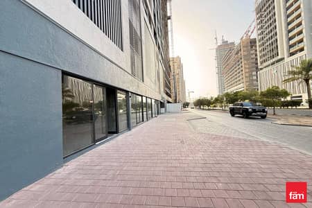Shop for Rent in Jumeirah Village Circle (JVC), Dubai - Shell & Core, Ready To Move, Main Road Location Shop for Rent in Jumeirah Village Circle (JVC), Dubai - Shell & Core, Ready To Move, Main Road Location
