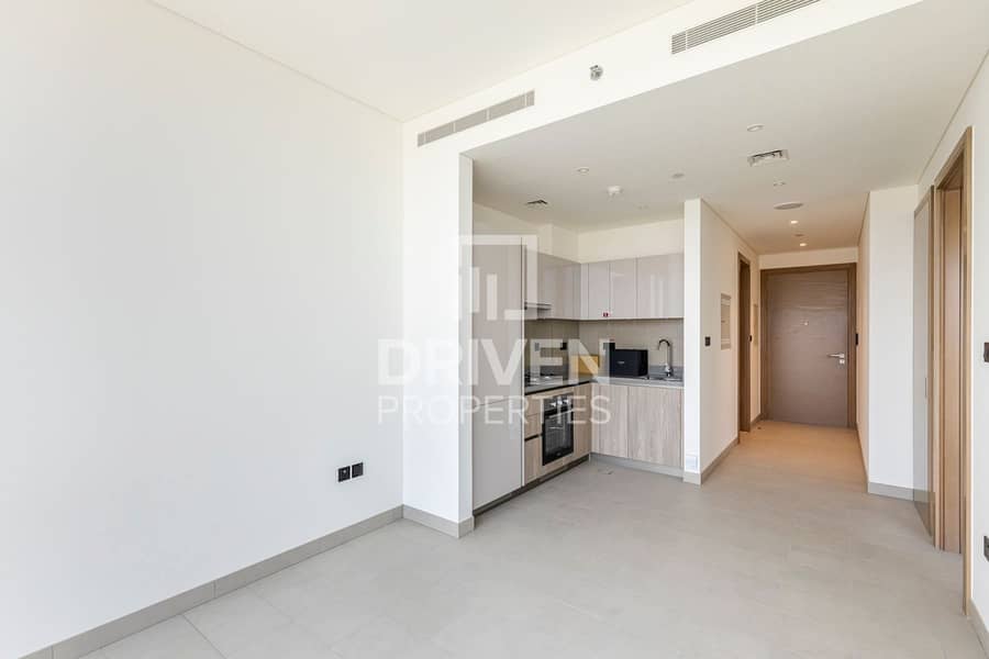 Stunning Downtown View | Ideal Unit | Vacant Stunning Downtown View | Ideal Unit | Vacant