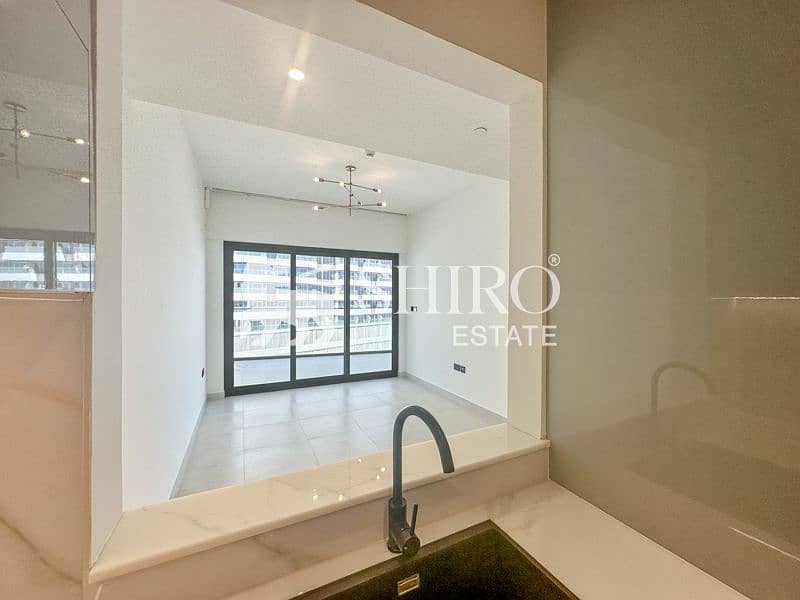 16 Photo - Binghatti Creek Unit 404 (18)_rs. jpg