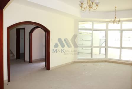 Spacious 3 Bedroom Villa near La Mer Beach Spacious 3 Bedroom Villa near La Mer Beach