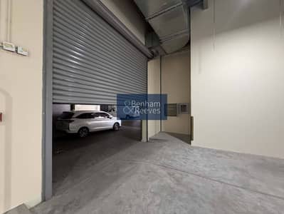 Warehouse para en Alquiler en International City, Dubai - Almacén en International City, 260000 AED - 16428023 Warehouse para en Alquiler en International City, Dubai - Almacén en International City, 260000 AED - 16428023