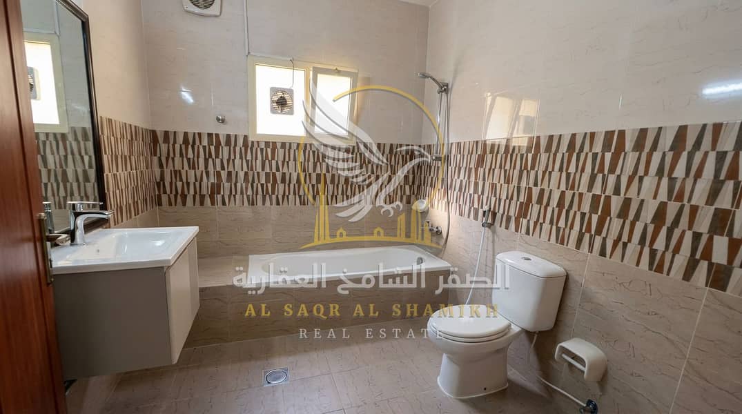 11 فيلا 4 غرف للإيجار في الرفاعة الشارقة4. jpeg