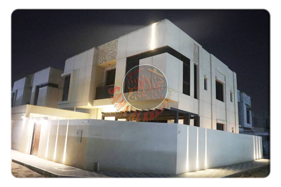 Luxurious villa with upscale interiors for sale -