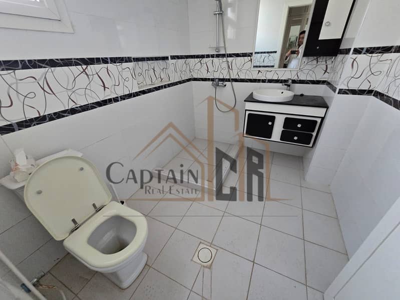 31 d03adad6-903e-49ad-aed5-2ebe8954d4f3. jpg