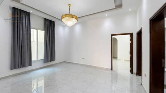 5 Camere Villa in affitto a Al Yasmeen, Ajman - فيلا 5 غرف ماستر للإيجار في عجمان الياسمين ثاني ساكن مجلس وصالة وغرفة خادمة خارجية ومواقف داخلية وخارجية (3). jpeg 5 Camere Villa in affitto a Al Yasmeen, Ajman - فيلا 5 غرف ماستر للإيجار في عجمان الياسمين ثاني ساكن مجلس وصالة وغرفة خادمة خارجية ومواقف داخلية وخارجية (3). jpeg