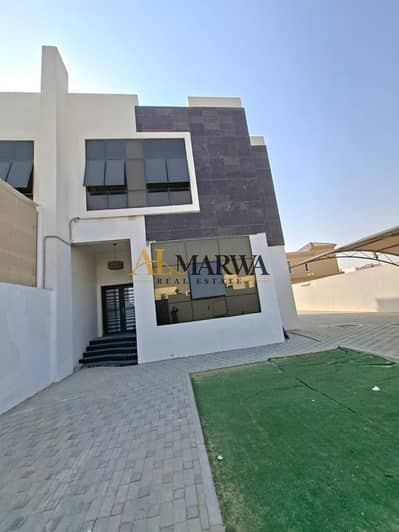 3 Bedroom Villa for Rent in Hoshi, Sharjah - ada65a3f-85e0-4681-81d3-c8e486487ce8. jpeg 3 Bedroom Villa for Rent in Hoshi, Sharjah - ada65a3f-85e0-4681-81d3-c8e486487ce8. jpeg