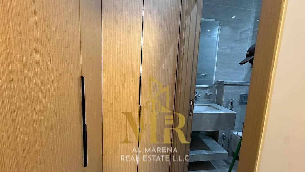 31 864787407-800x600. jpeg