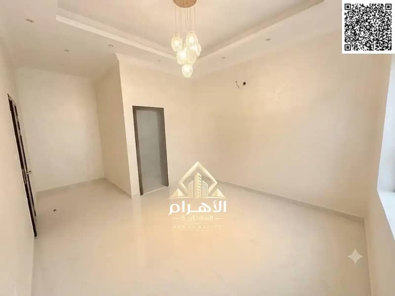 18 864459017-1066x800. webp