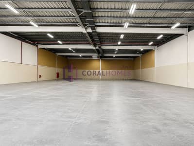 Warehouse for Rent in Ras Al Khor, Dubai - Spacious Warehouse At 30 KW Power | Prime Location