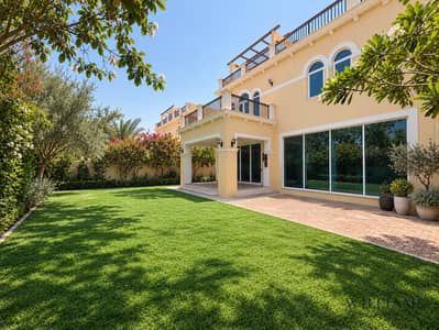 4 Schlafzimmer Villa zum Verkauf in Jumeirah Park, Dubai - Villa in Jumeirah Park，District 9, 4 schlafzimmer, 7900000 AED - 16430438