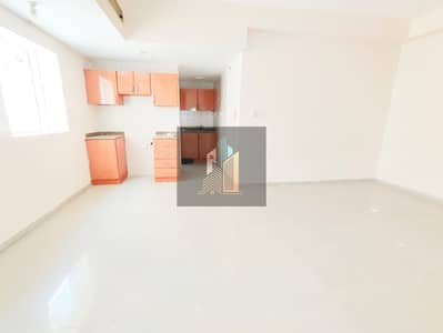 Studio for Rent in Bu Daniq, Sharjah - IMG-20241128-WA0004. jpg