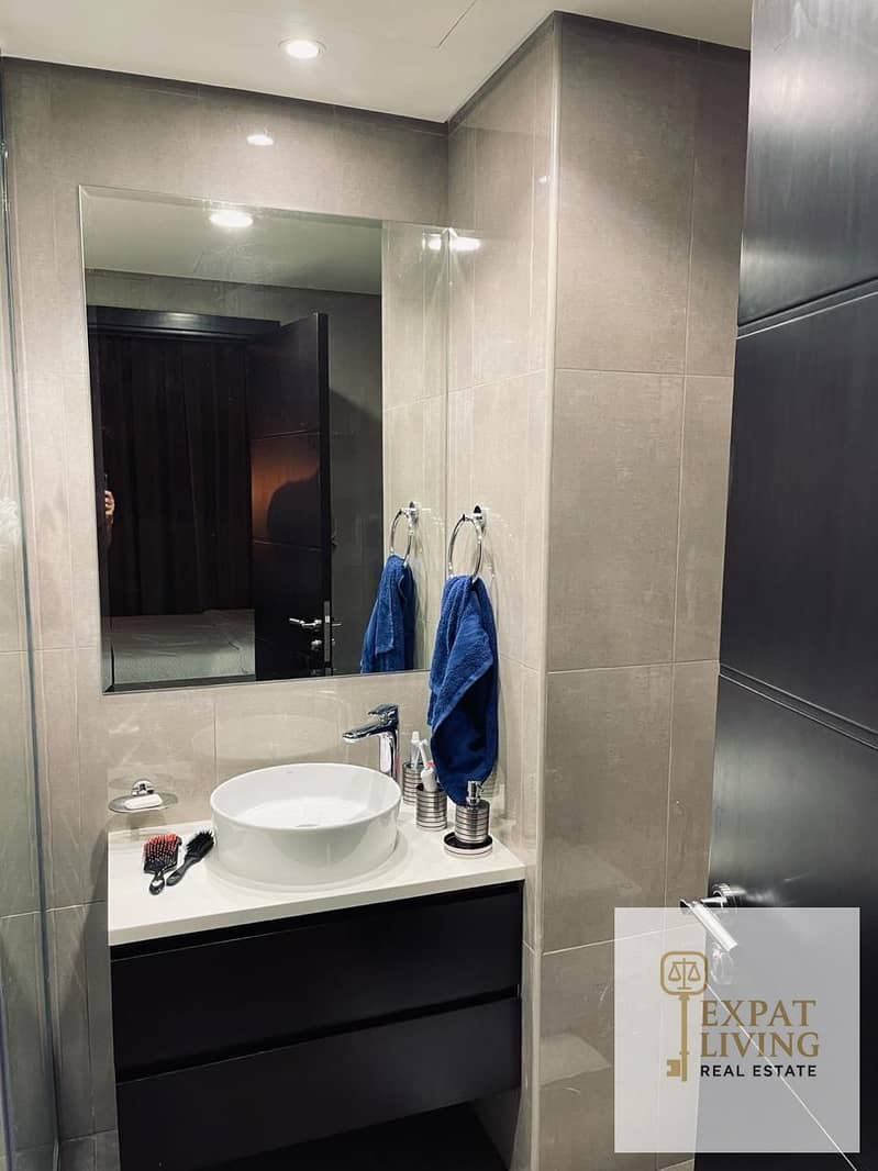 8 PHOTO-2026-09-04-09-41-00 7. jpg