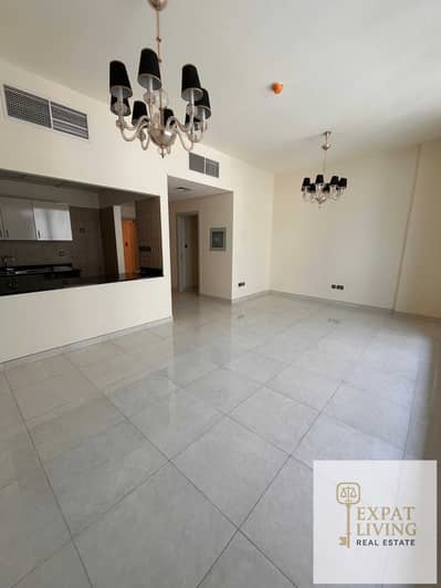 1 Schlafzimmer Wohnung zum Miete in Meydan, Dubai - polo A4-209Living room . jpg 1 Schlafzimmer Wohnung zum Miete in Meydan, Dubai - polo A4-209Living room . jpg