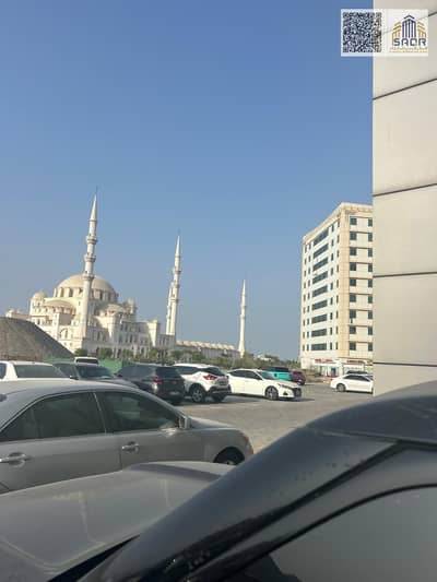 Shop para en Alquiler en Corniche Al Fujairah, Fujairah - dac5f1b1-f384-4a63-a4b4-e646ec56d165. jpg