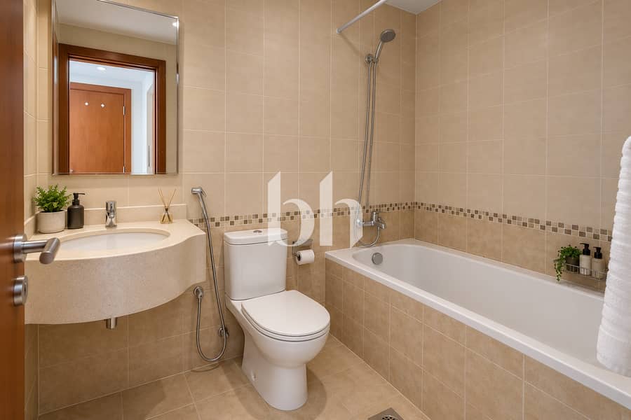 8 images image img
