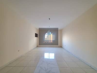 2 Bedroom Flat for Rent in Abu Shagara, Sharjah - IMG-20230427-WA0165. jpg 2 Bedroom Flat for Rent in Abu Shagara, Sharjah - IMG-20230427-WA0165. jpg