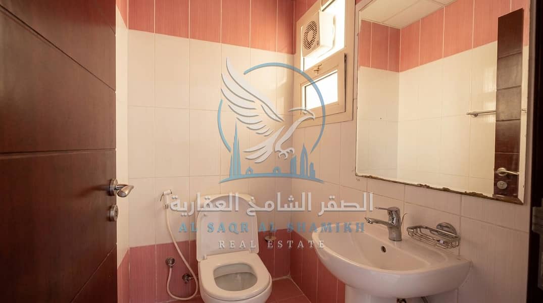 8 شقة-بخزائن-حائط-مويلح-الجديدة. jpg. jpeg