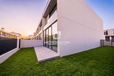 3 Bedroom Townhouse for Rent in Nad Al Sheba, Dubai - Single Row Corner G+1 | Walking Distance to Mall 3 Bedroom Townhouse for Rent in Nad Al Sheba, Dubai - Single Row Corner G+1 | Walking Distance to Mall