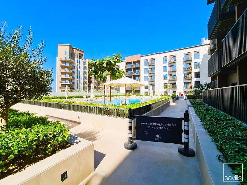 Stunning Studio Apartment | Beachfront Living Stunning Studio Apartment | Beachfront Living