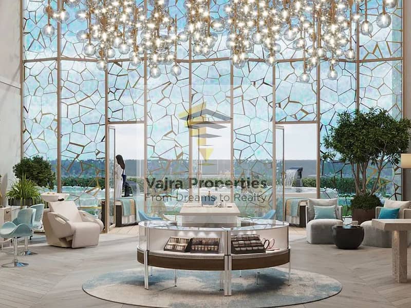 4 Chic_Tower-Amenities-04-Beauty-Lounge-4x3. webp