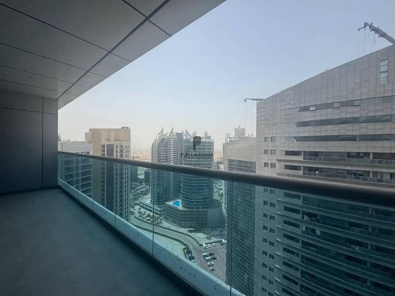 ONE MONTH FREE || REAR VIEW || NEAR METRO ONE MONTH FREE || REAR VIEW || NEAR METRO