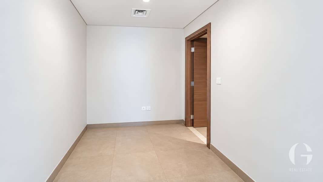 8 Image 8
