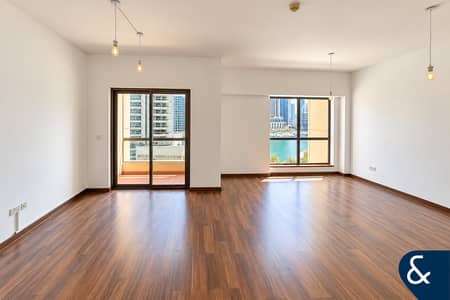 2 Bedroom Apartment for Sale in Jumeirah Beach Residence (JBR), Dubai - Marina View | Utility Room | Large Layout
